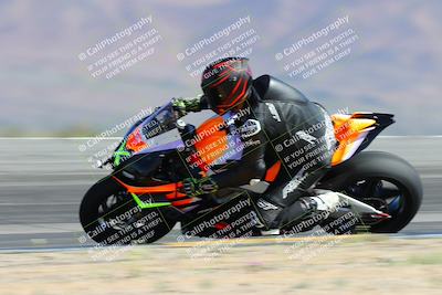 media/Apr-14-2024-SoCal Trackdays (Sun) [[70f97d3d4f]]/3-Turn 12 Speed Pans (945am)/